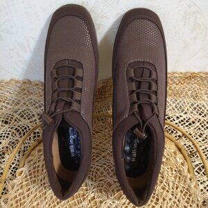 Walking Cradles Alton Brown Lycra 8-1/2 S